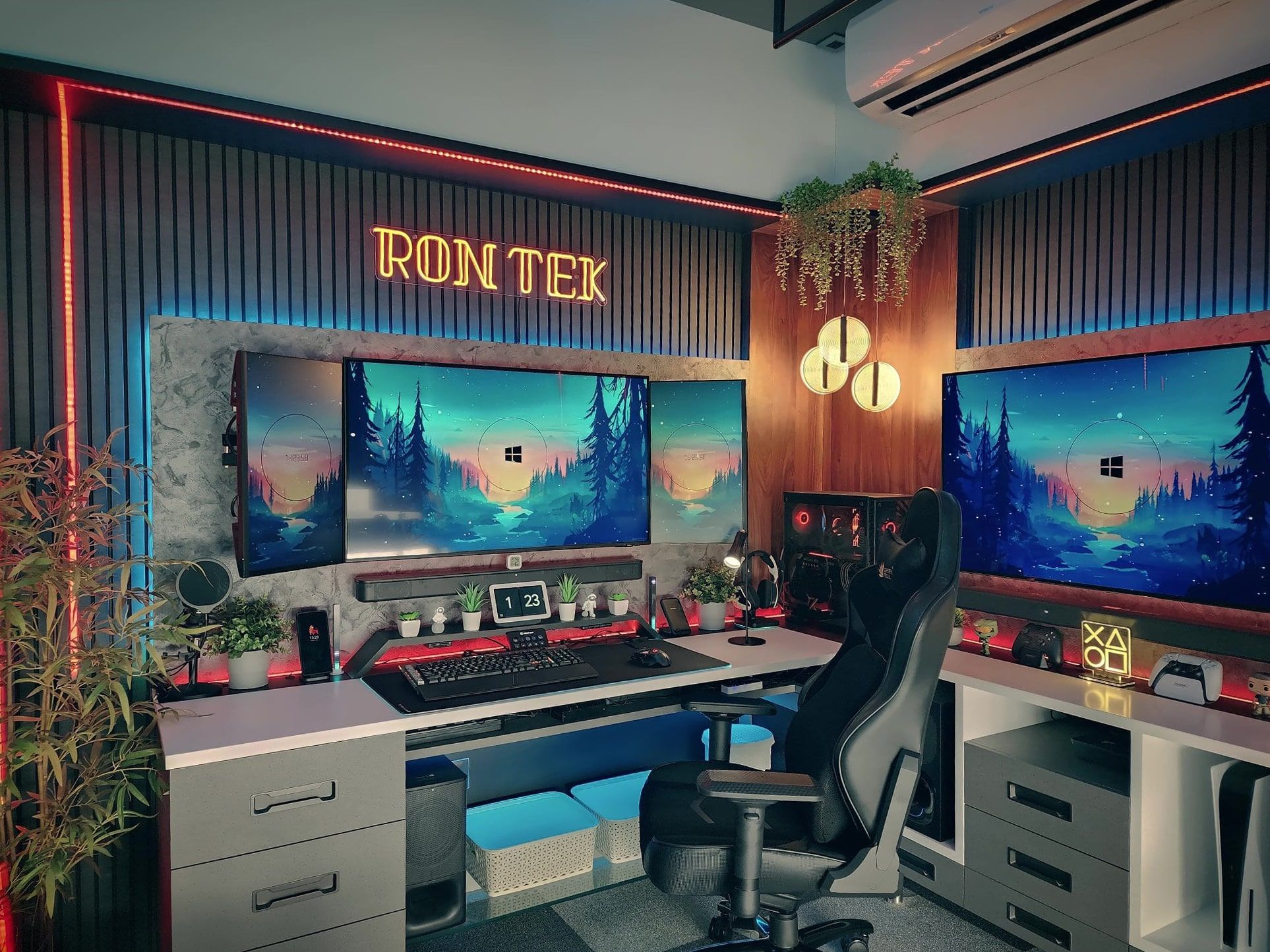 Tech YouTuber’s Multi-Purpose Home Office Setup in Mumbai, India